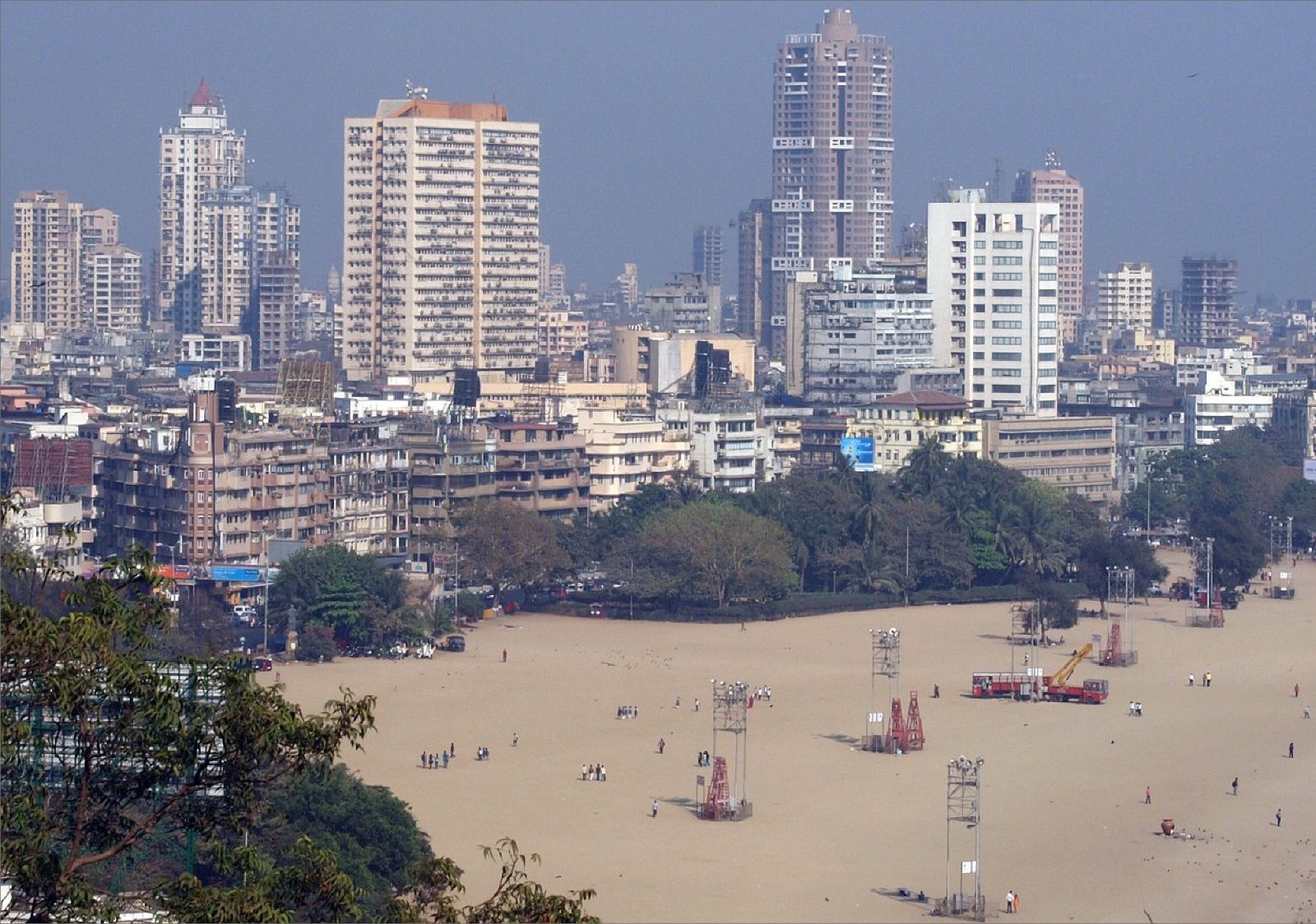 Malabar Hill - Show from Running Bus